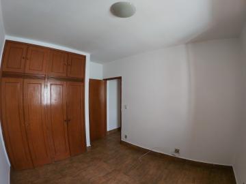 Alugar Apartamento / Padr&atilde;o em S&atilde;o Jos&eacute; do Rio Preto R$ 1.000,00 - Foto 11