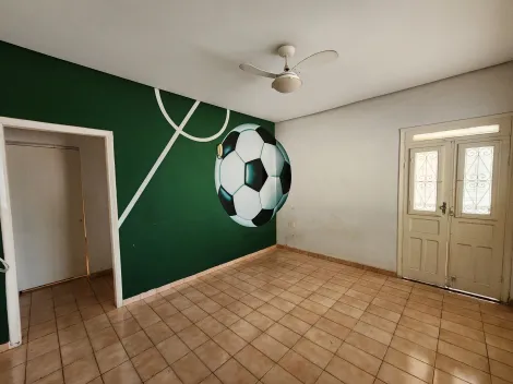 Alugar Casa / Padr&atilde;o em S&atilde;o Jos&eacute; do Rio Preto R$ 1.600,00 - Foto 4