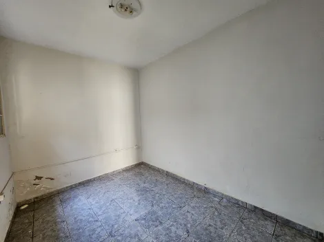 Alugar Casa / Padr&atilde;o em S&atilde;o Jos&eacute; do Rio Preto R$ 1.600,00 - Foto 18