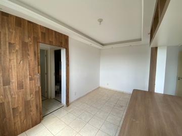 Comprar Apartamento / Padr&atilde;o em S&atilde;o Jos&eacute; do Rio Preto R$ 180.000,00 - Foto 3