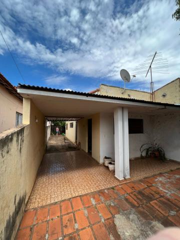 Alugar Casa / Padr&atilde;o em S&atilde;o Jos&eacute; do Rio Preto R$ 1.300,00 - Foto 6