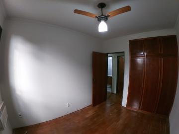 Alugar Apartamento / Padr&atilde;o em S&atilde;o Jos&eacute; do Rio Preto R$ 900,00 - Foto 14