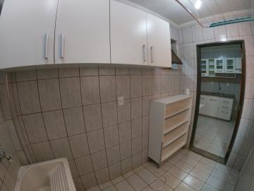 Alugar Apartamento / Padr&atilde;o em S&atilde;o Jos&eacute; do Rio Preto R$ 900,00 - Foto 23