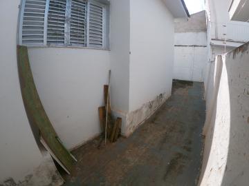 Alugar Casa / Padr&atilde;o em S&atilde;o Jos&eacute; do Rio Preto R$ 1.600,00 - Foto 3