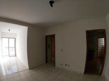 Alugar Apartamento / Padr&atilde;o em S&atilde;o Jos&eacute; do Rio Preto. apenas R$ 1.000,00