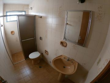 Alugar Apartamento / Padr&atilde;o em S&atilde;o Jos&eacute; do Rio Preto R$ 1.000,00 - Foto 10