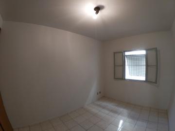 Alugar Apartamento / Padr&atilde;o em S&atilde;o Jos&eacute; do Rio Preto R$ 1.000,00 - Foto 11