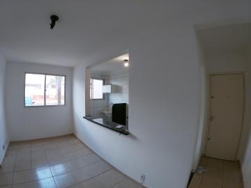Alugar Apartamento / Padr&atilde;o em S&atilde;o Jos&eacute; do Rio Preto R$ 550,00 - Foto 2
