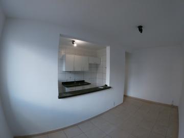 Alugar Apartamento / Padr&atilde;o em S&atilde;o Jos&eacute; do Rio Preto R$ 550,00 - Foto 3
