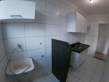 Alugar Apartamento / Padr&atilde;o em S&atilde;o Jos&eacute; do Rio Preto R$ 550,00 - Foto 7