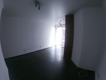 Alugar Apartamento / Padr&atilde;o em S&atilde;o Jos&eacute; do Rio Preto R$ 850,00 - Foto 6