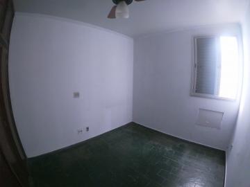 Alugar Apartamento / Padr&atilde;o em S&atilde;o Jos&eacute; do Rio Preto R$ 850,00 - Foto 15