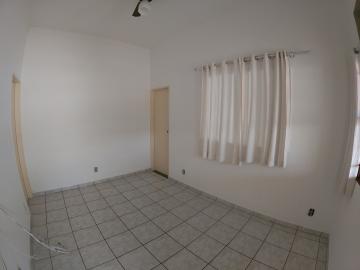 Alugar Casa / Padr&atilde;o em S&atilde;o Jos&eacute; do Rio Preto R$ 1.500,00 - Foto 4