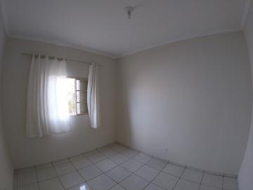 Alugar Casa / Padr&atilde;o em S&atilde;o Jos&eacute; do Rio Preto R$ 1.000,00 - Foto 6