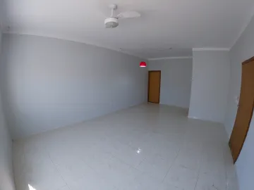 Alugar Casa / Padr&atilde;o em S&atilde;o Jos&eacute; do Rio Preto R$ 1.400,00 - Foto 2