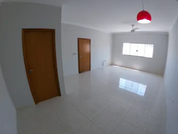 Alugar Casa / Padr&atilde;o em S&atilde;o Jos&eacute; do Rio Preto. apenas R$ 1.400,00