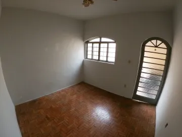Alugar Casa / Padr&atilde;o em S&atilde;o Jos&eacute; do Rio Preto R$ 1.800,00 - Foto 4