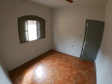 Alugar Casa / Padr&atilde;o em S&atilde;o Jos&eacute; do Rio Preto R$ 1.800,00 - Foto 13