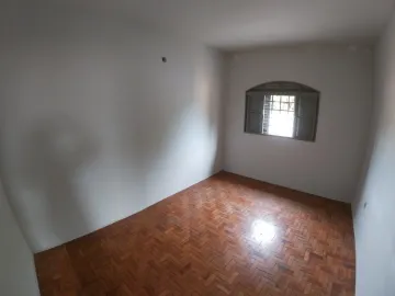 Alugar Casa / Padr&atilde;o em S&atilde;o Jos&eacute; do Rio Preto R$ 1.800,00 - Foto 15