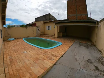 Alugar Casa / Padr&atilde;o em S&atilde;o Jos&eacute; do Rio Preto R$ 1.800,00 - Foto 2