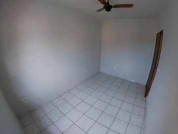 Alugar Casa / Padr&atilde;o em S&atilde;o Jos&eacute; do Rio Preto R$ 1.800,00 - Foto 30