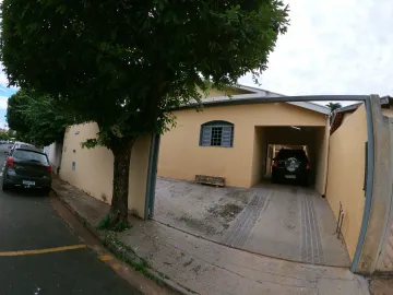 Alugar Casa / Padr&atilde;o em S&atilde;o Jos&eacute; do Rio Preto. apenas R$ 1.800,00