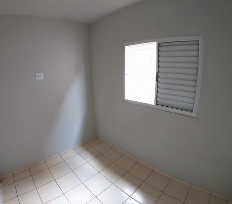 Alugar Casa / Padr&atilde;o em S&atilde;o Jos&eacute; do Rio Preto R$ 800,00 - Foto 8