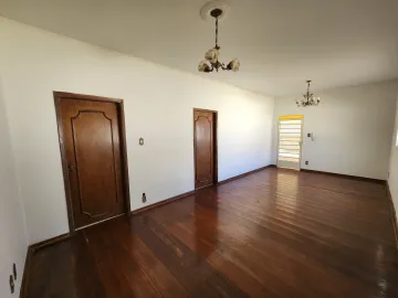 Alugar Casa / Padr&atilde;o em S&atilde;o Jos&eacute; do Rio Preto R$ 1.700,00 - Foto 2