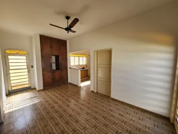 Alugar Casa / Padr&atilde;o em S&atilde;o Jos&eacute; do Rio Preto R$ 1.700,00 - Foto 5