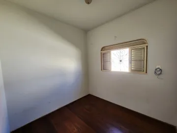 Alugar Casa / Padr&atilde;o em S&atilde;o Jos&eacute; do Rio Preto R$ 1.700,00 - Foto 13