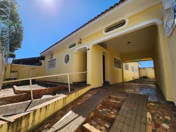 Alugar Casa / Padr&atilde;o em S&atilde;o Jos&eacute; do Rio Preto. apenas R$ 1.700,00