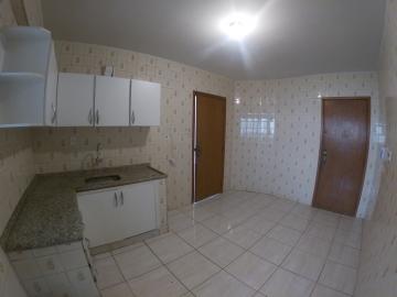 Alugar Apartamento / Padr&atilde;o em S&atilde;o Jos&eacute; do Rio Preto R$ 1.300,00 - Foto 6