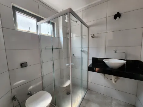 Alugar Apartamento / Padr&atilde;o em S&atilde;o Jos&eacute; do Rio Preto R$ 1.300,00 - Foto 5