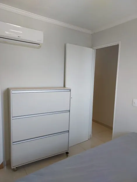 Alugar Apartamento / Padr&atilde;o em S&atilde;o Jos&eacute; do Rio Preto R$ 1.200,00 - Foto 5