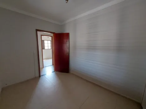 Alugar Casa / Padr&atilde;o em S&atilde;o Jos&eacute; do Rio Preto R$ 1.300,00 - Foto 4