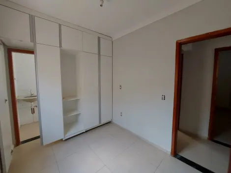 Alugar Casa / Padr&atilde;o em S&atilde;o Jos&eacute; do Rio Preto R$ 1.300,00 - Foto 6