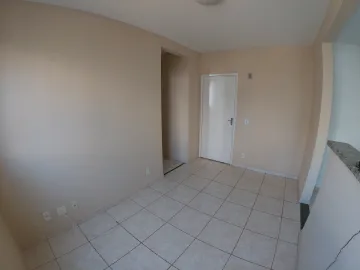 Alugar Apartamento / Padr&atilde;o em S&atilde;o Jos&eacute; do Rio Preto R$ 750,00 - Foto 3