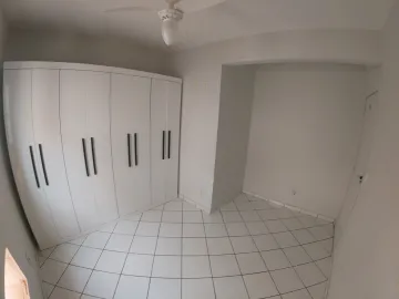 Alugar Apartamento / Padr&atilde;o em S&atilde;o Jos&eacute; do Rio Preto R$ 1.000,00 - Foto 10