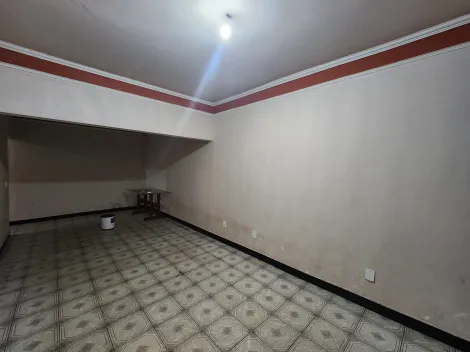 Alugar Casa / Padr&atilde;o em S&atilde;o Jos&eacute; do Rio Preto. apenas R$ 1.000,00