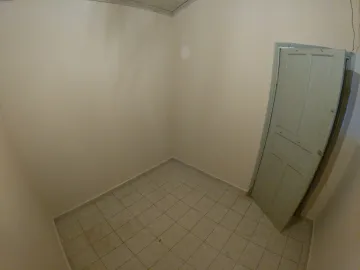 Alugar Casa / Padr&atilde;o em S&atilde;o Jos&eacute; do Rio Preto R$ 750,00 - Foto 4