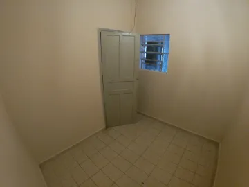 Alugar Casa / Padr&atilde;o em S&atilde;o Jos&eacute; do Rio Preto R$ 750,00 - Foto 5