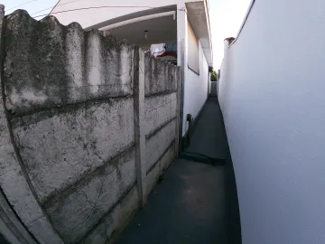 Alugar Casa / Padr&atilde;o em S&atilde;o Jos&eacute; do Rio Preto R$ 750,00 - Foto 15