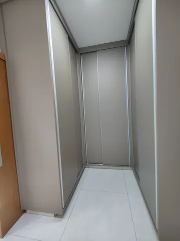 Alugar Casa / Condom&iacute;nio em S&atilde;o Jos&eacute; do Rio Preto R$ 7.000,00 - Foto 18