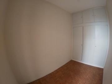 Alugar Apartamento / Padr&atilde;o em S&atilde;o Jos&eacute; do Rio Preto R$ 1.300,00 - Foto 10