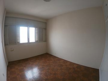 Alugar Apartamento / Padr&atilde;o em S&atilde;o Jos&eacute; do Rio Preto R$ 1.300,00 - Foto 12