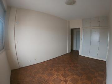 Alugar Apartamento / Padr&atilde;o em S&atilde;o Jos&eacute; do Rio Preto R$ 1.300,00 - Foto 22