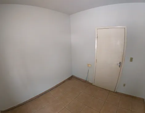 Alugar Casa / Padr&atilde;o em S&atilde;o Jos&eacute; do Rio Preto R$ 1.600,00 - Foto 9
