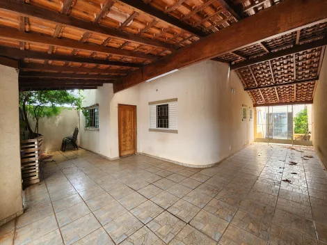 Alugar Casa / Padr&atilde;o em S&atilde;o Jos&eacute; do Rio Preto. apenas R$ 1.600,00