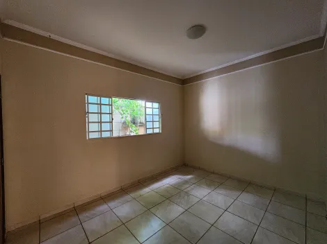 Alugar Casa / Padr&atilde;o em S&atilde;o Jos&eacute; do Rio Preto R$ 1.600,00 - Foto 3