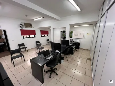 Alugar Comercial / Casa Comercial em S&atilde;o Jos&eacute; do Rio Preto R$ 45.000,00 - Foto 30